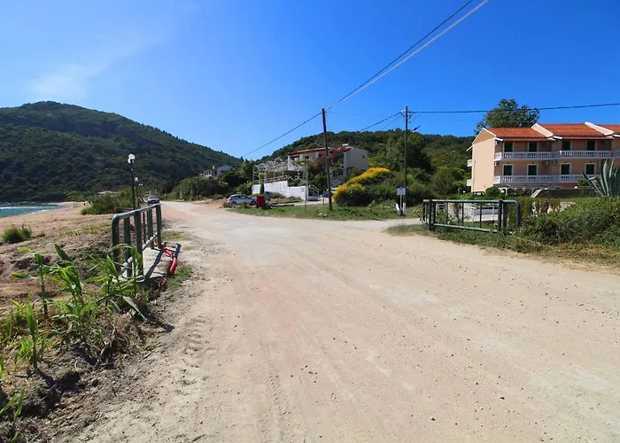 House Dimitri Agios Georgios Pagoi Corfu شقة