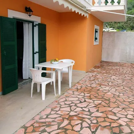 アパート House Dimitri Agios Georgios Pagoi Corfu *